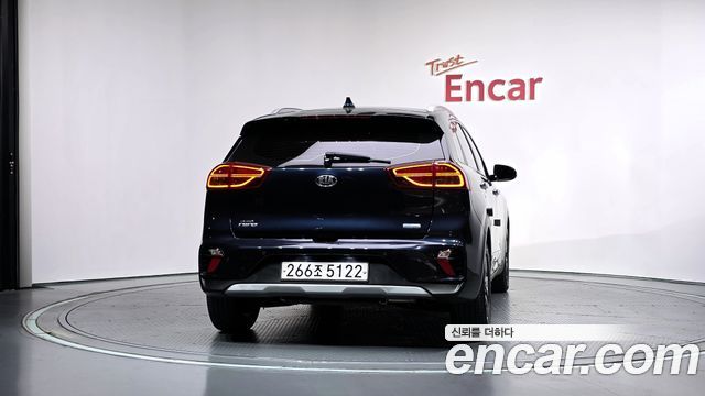 Kia Niro из Кореи Encar