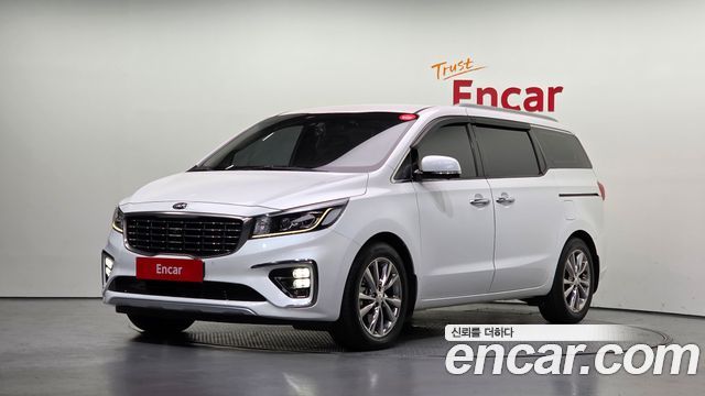 Kia Carnival из Кореи Encar