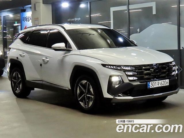 Hyundai Tucson HEV 1.6 2WD Premium — пробег 6 828 км — фото 1 из 5
