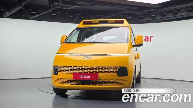 Hyundai Staria из Кореи Encar