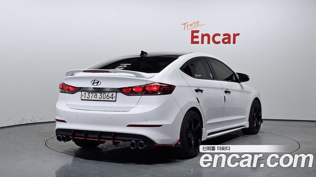 Hyundai AVANTE из Кореи Encar