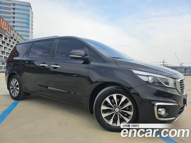 Kia Carnival из Кореи Encar