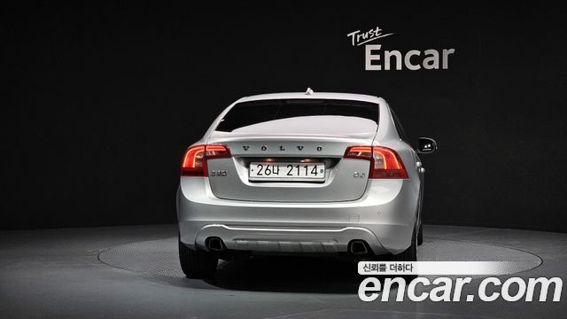 Volvo S60 из Кореи Encar