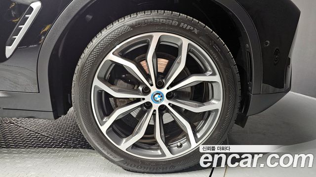BMW X3 xDrive 30e — пробег 49 857 км — фото 5 из 5