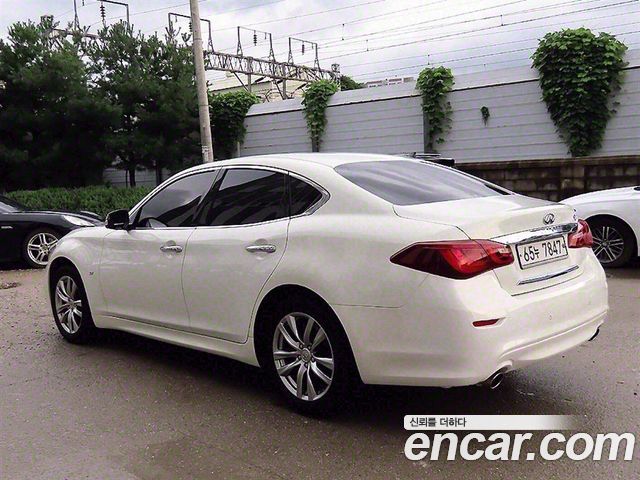Infiniti Q70 из Кореи Encar