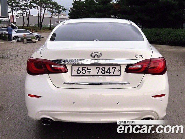 Infiniti Q70 из Кореи Encar