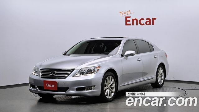 Lexus LS из Кореи Encar