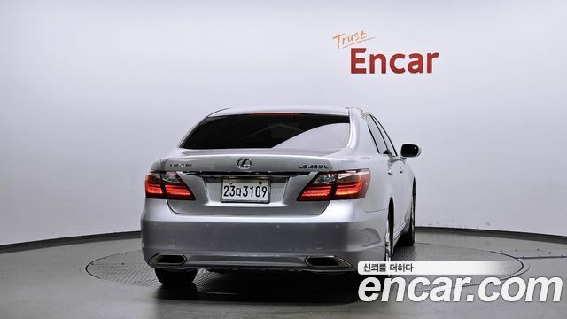 Lexus LS из Кореи Encar