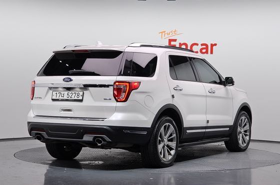 Ford Explorer 2.3 Limited 4WD 5th — пробег 74 753 км — фото 2 из 5
