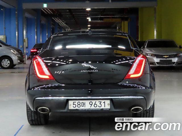 Jaguar XJ из Кореи Encar
