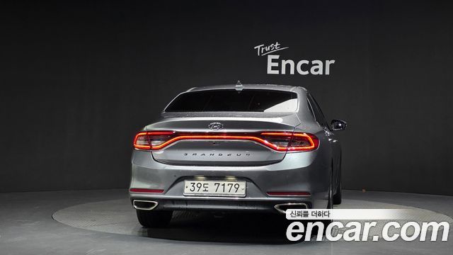 Hyundai Grandeur из Кореи Encar