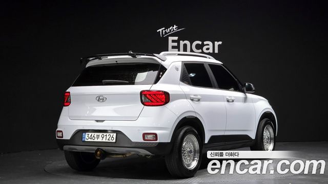 Hyundai Venue из Кореи Encar