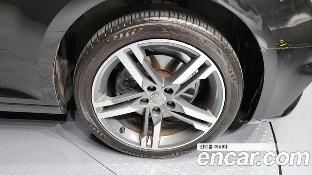 Audi A4 из Кореи Encar