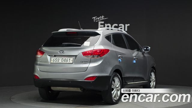 Hyundai Tucson Diesel 2WD LX20 Smart-Pack — пробег 164 968 км — фото 2 из 5