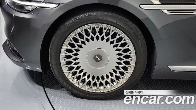 Genesis G90 из Кореи Encar