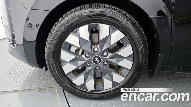 Hyundai Staria из Кореи Encar