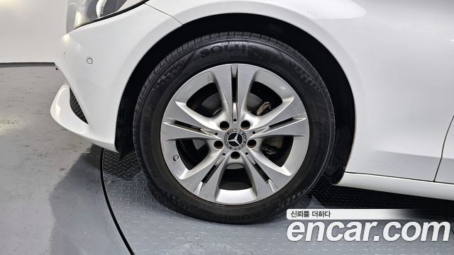 Mercedes-Benz C-Class из Кореи Encar