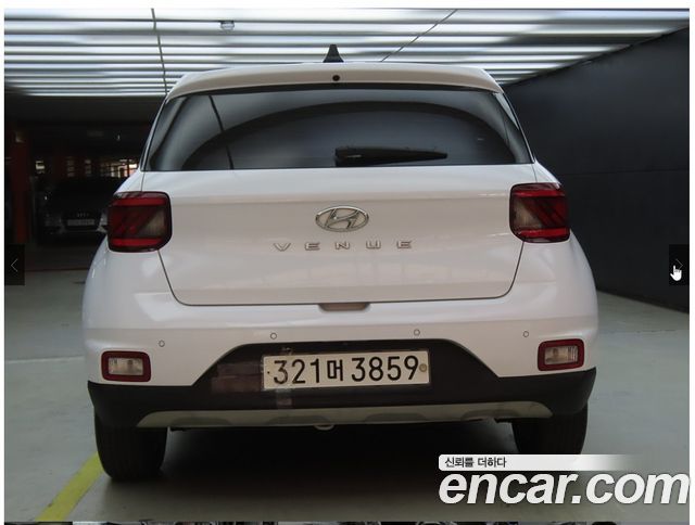 Hyundai Venue из Кореи Encar