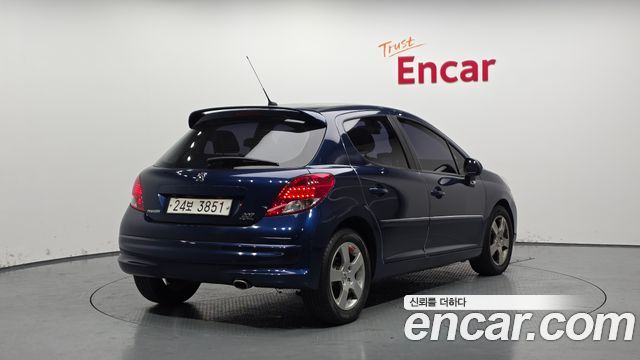 Peugeot 207 из Кореи Encar