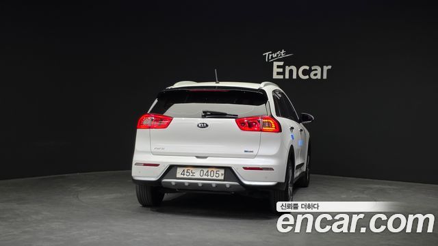 Kia Niro из Кореи Encar