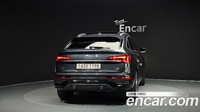 Audi Q5 40 TDI Quattro Sportback — пробег 65 982 км — фото 4 из 5