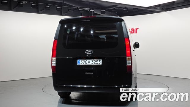 Hyundai Staria Tourer 9-Seater Modern — пробег 48 941 км — фото 4 из 5