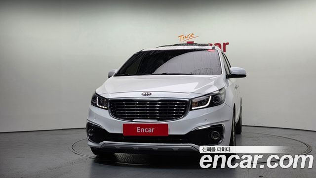 Kia Carnival из Кореи Encar
