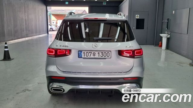 Mercedes-Benz GLB-Class из Кореи Encar