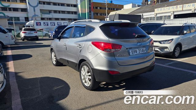 Hyundai Tucson Diesel 2WD LX20 Premier — пробег 123 000 км — фото 4 из 5