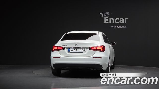 Mercedes-Benz A-Class из Кореи Encar