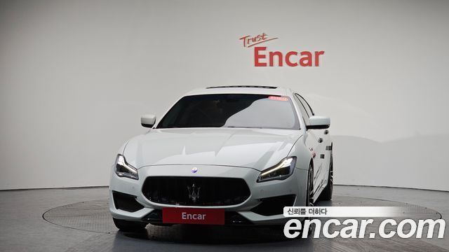 Maserati Quattroporte из Кореи Encar