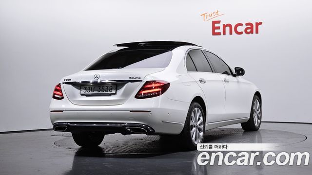 Mercedes-Benz E-Class E300 4MATIC EX Intelligent Drive — пробег 54 340 км — фото 2 из 5