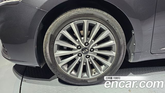 Kia K7 из Кореи Encar