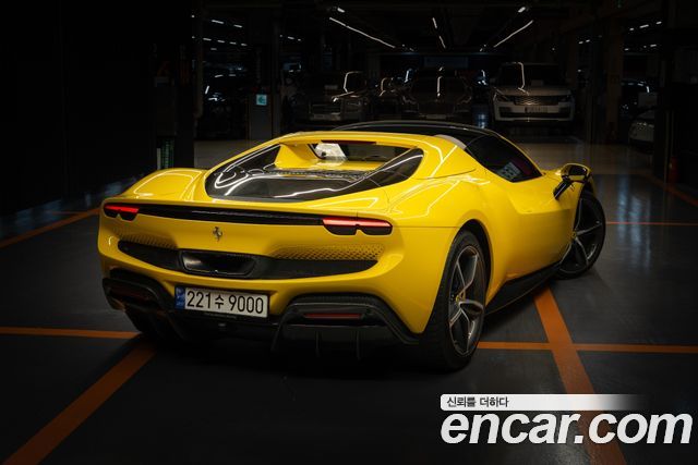 Ferrari 296 из Кореи Encar