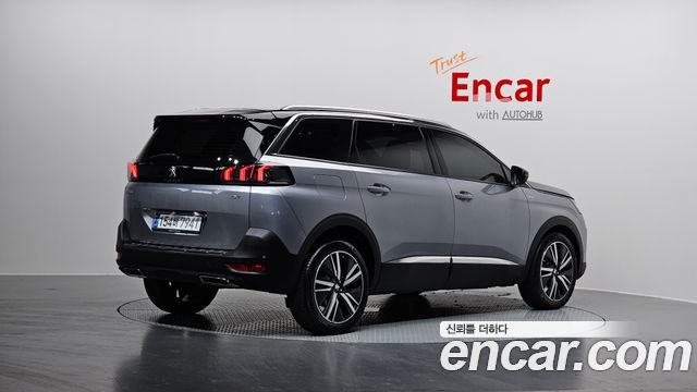 Peugeot 5008 из Кореи Encar