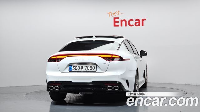 Kia Stinger из Кореи Encar