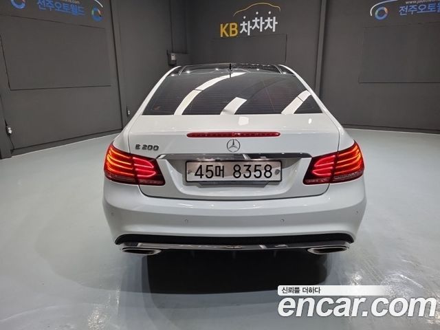 Mercedes-Benz E-Class из Кореи Encar