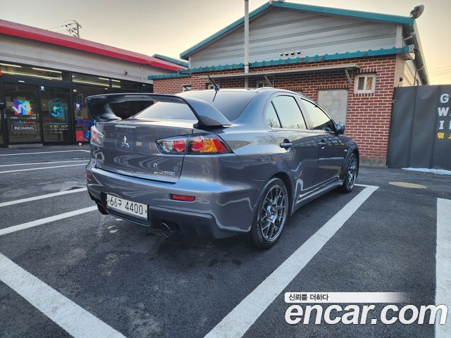 Mitsubishi Lancer Evolution 10th — пробег 113 340 км — фото 2 из 5