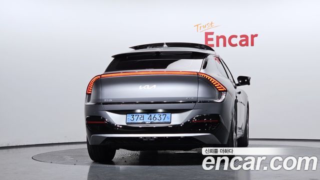 Kia EV6 из Кореи Encar