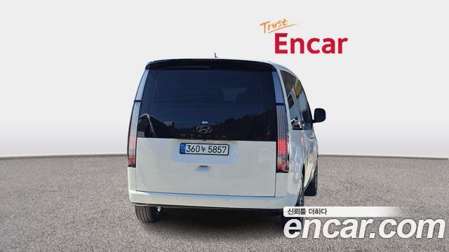 Hyundai Staria из Кореи Encar