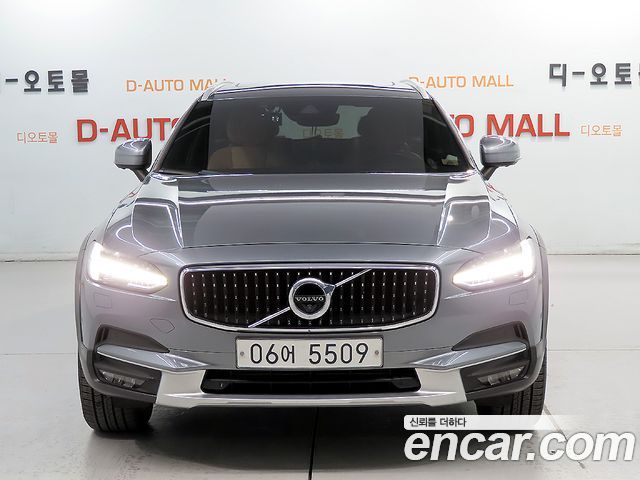 Volvo V90 T5 Pro AWD — пробег 160 449 км — фото 3 из 5