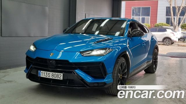 Lamborghini Urus 4.0 V8 S — пробег 9 631 км — фото 1 из 5