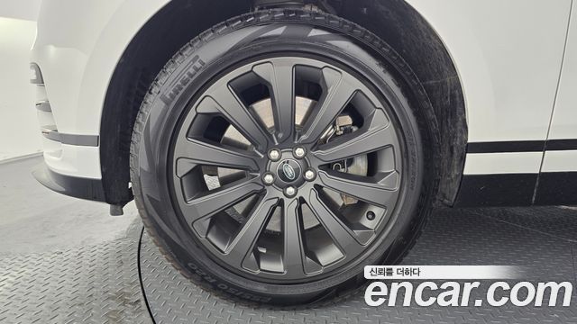 Land Rover Range Rover Velar 3.0 P400 R-Dynamic SE — пробег 21 562 км — фото 5 из 5