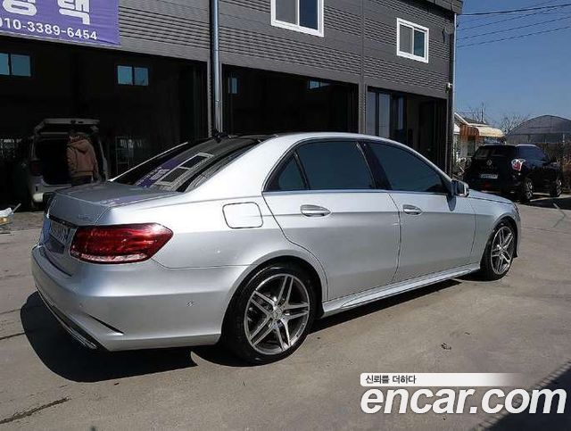 Mercedes-Benz E-Class E350 BlueTec 4MATIC — пробег 131 334 км — фото 2 из 5