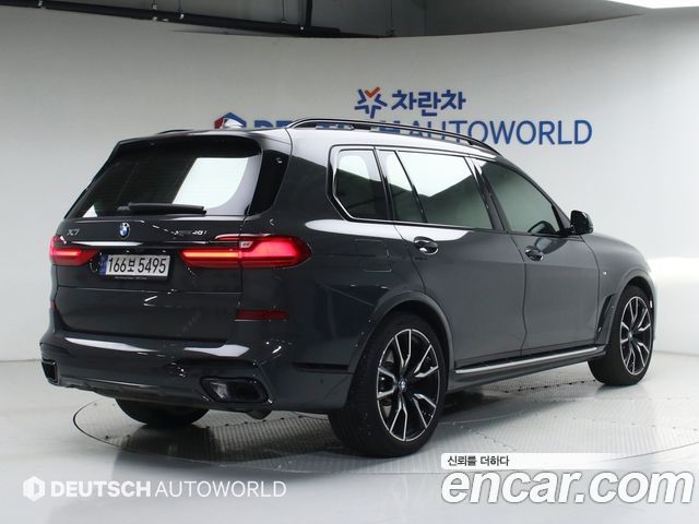 BMW X7 xDrive 40i M Sport Online Exclusive Edition 6 Seater — пробег 23 616 км — фото 2 из 5