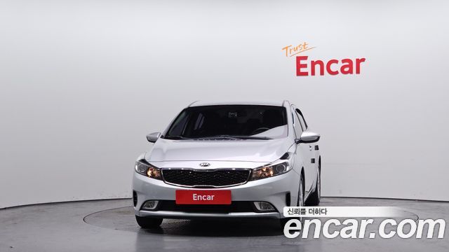 Kia K3 из Кореи Encar