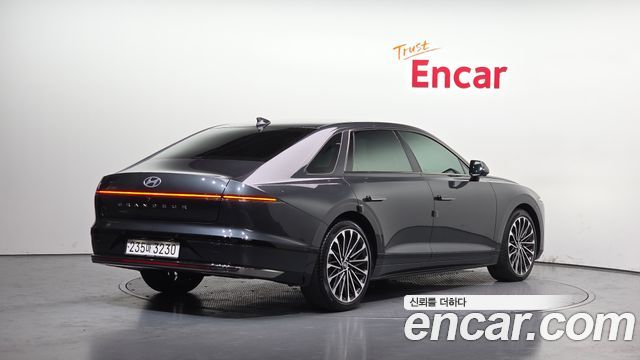 Hyundai Grandeur из Кореи Encar