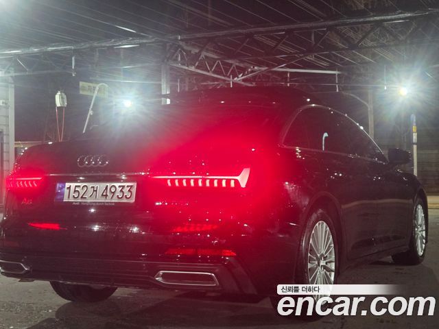 Audi A6 45 TFSI Premium — пробег 75 780 км — фото 4 из 5