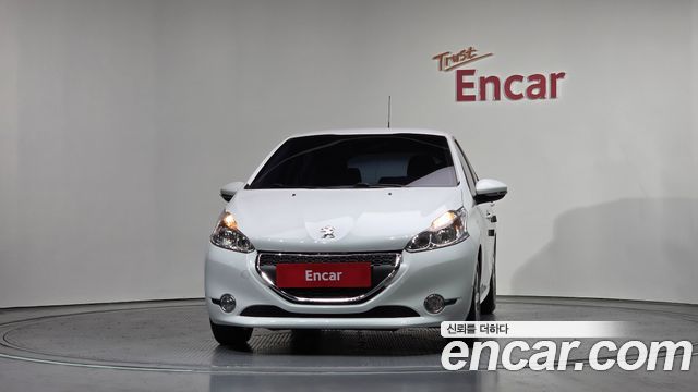 Peugeot 208 из Кореи Encar