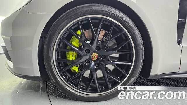 Porsche Panamera 2.9 AWD E-Hybrid — пробег 61 624 км — фото 5 из 5